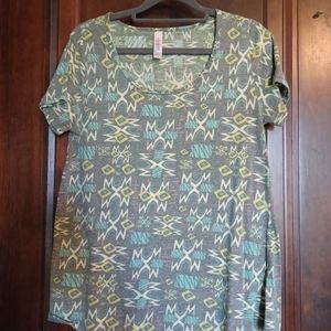 Lularoe  Classic T, size S